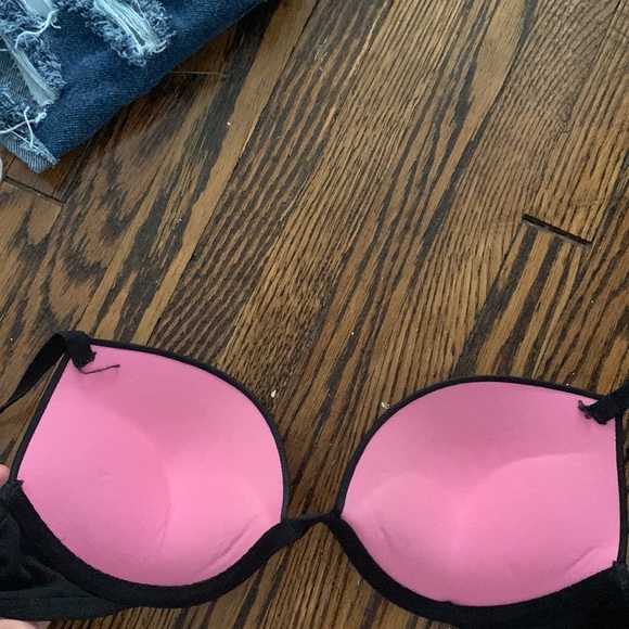 Victorias Secret PINK double push up bra - Picture 2 of 2